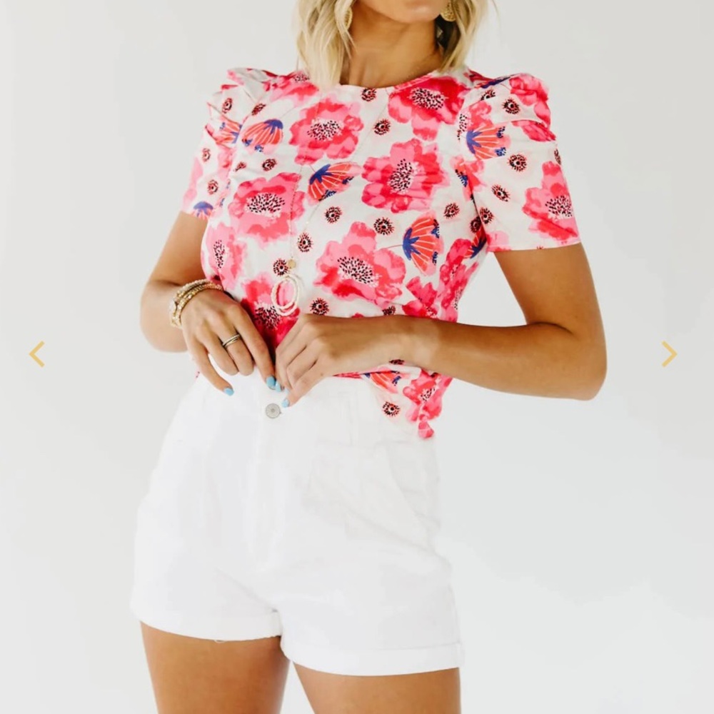 The Kenna Puff Sleeve Floral Blouse
